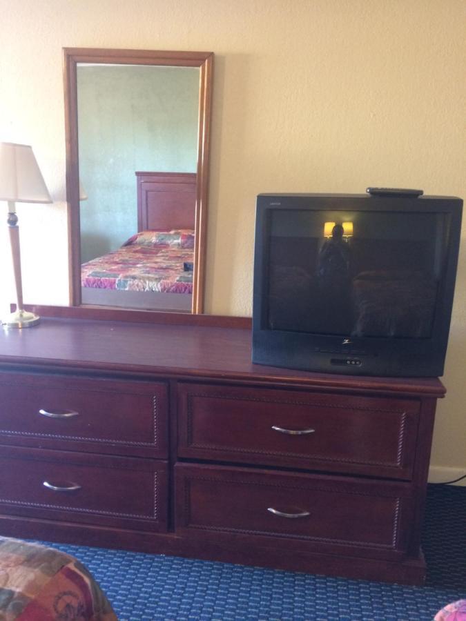 Rest Inn - Extended Stay, I-40 Airport, Wedding & Event Center Amarillo Exteriér fotografie