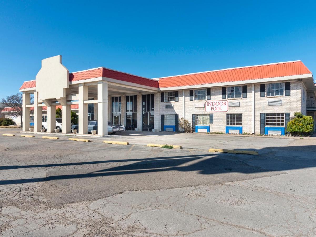 Rest Inn - Extended Stay, I-40 Airport, Wedding & Event Center Amarillo Exteriér fotografie