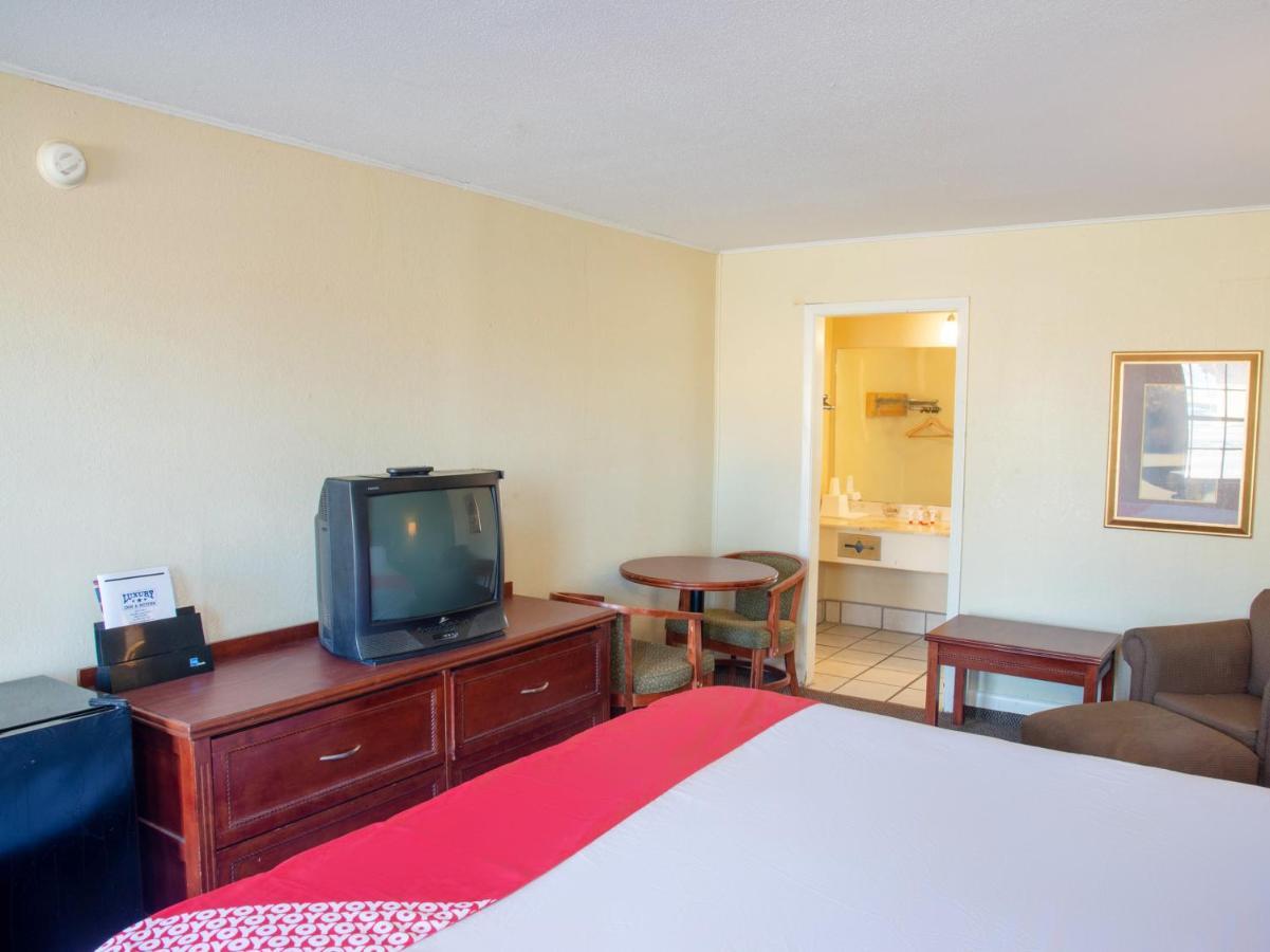 Rest Inn - Extended Stay, I-40 Airport, Wedding & Event Center Amarillo Exteriér fotografie